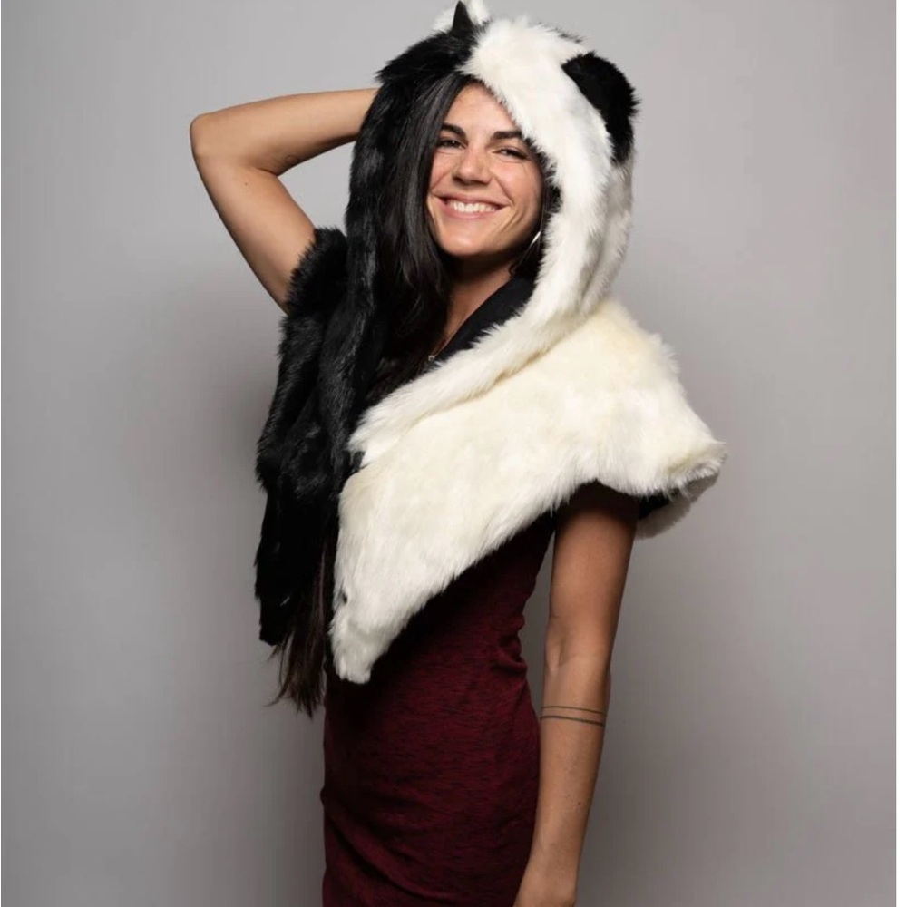 RARE SpiritHoods MOON WOLF Collector's Edition SHAWL Cloak Scarf Secret Pawket - Picture 3 of 12